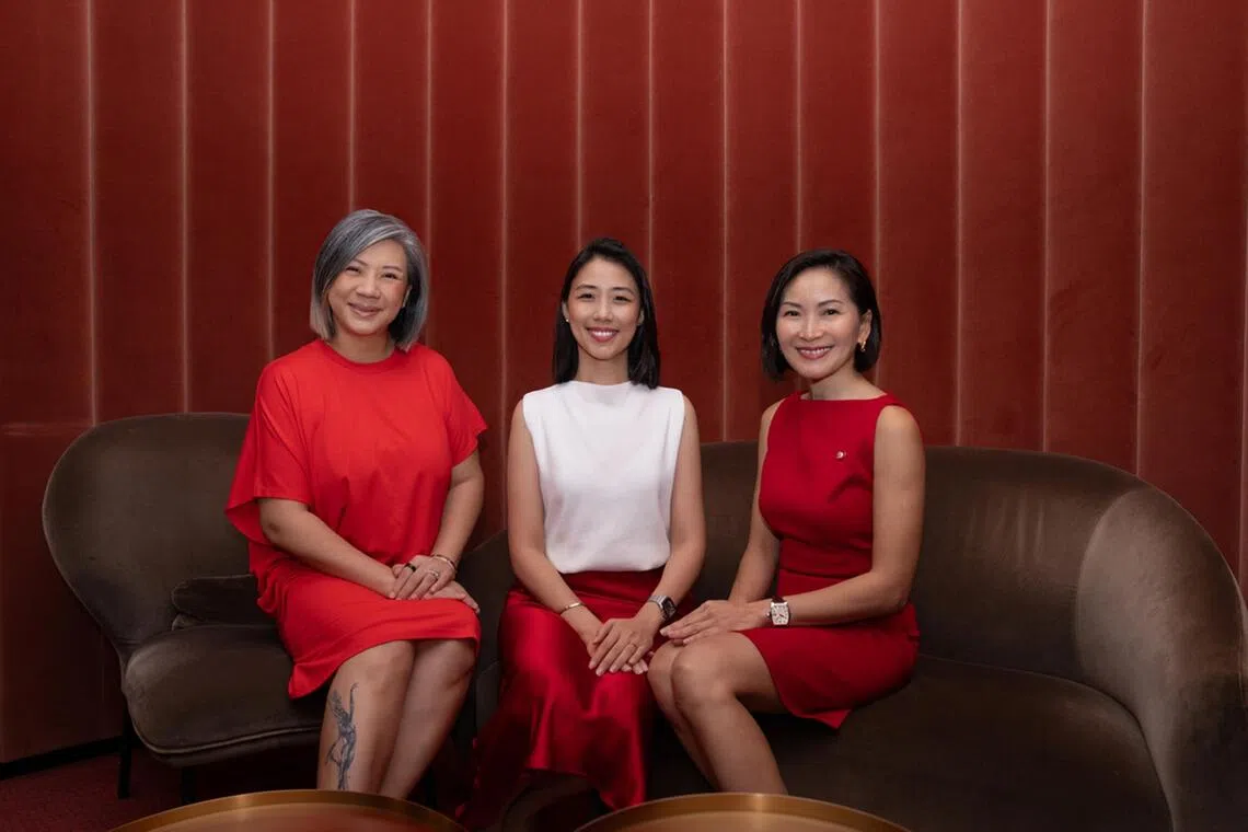 scocbc19 - From left: Ms Jlynn Chen, Founder, The Powder Shampoo ,
Ms Yasmin Sim, Co-founder, The Plattering Co and Ms Iris Ng, Head of Emerging Business, Global Commercial Banking, OCBC 

Credit: OCBC