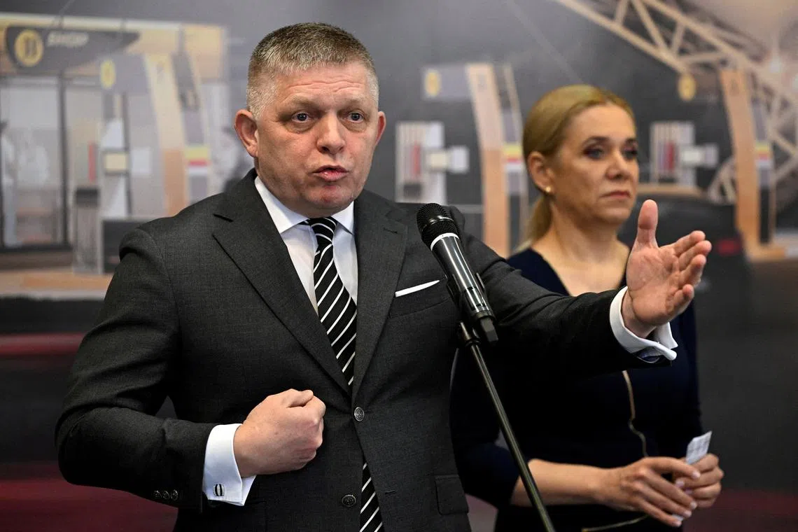 FILE PHOTO: Slovakia's Prime Minister Robert Fico speaks during a press conference after meeting with representatives of refinery Slovnaft in Bratislava, Slovakia, April 1, 2026. REUTERS/Radovan Stoklasa/File Photo