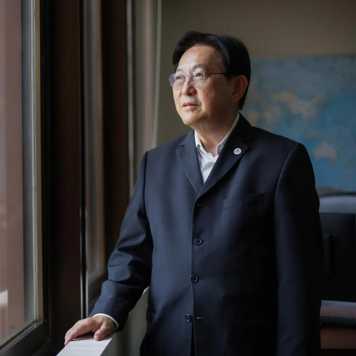 Dr Khor Hoe Ee has been a career economist with the IMF, MAS and in recent years AMRO – the Asean Plus Three Macroeconomic Research Office that he helped to set up.