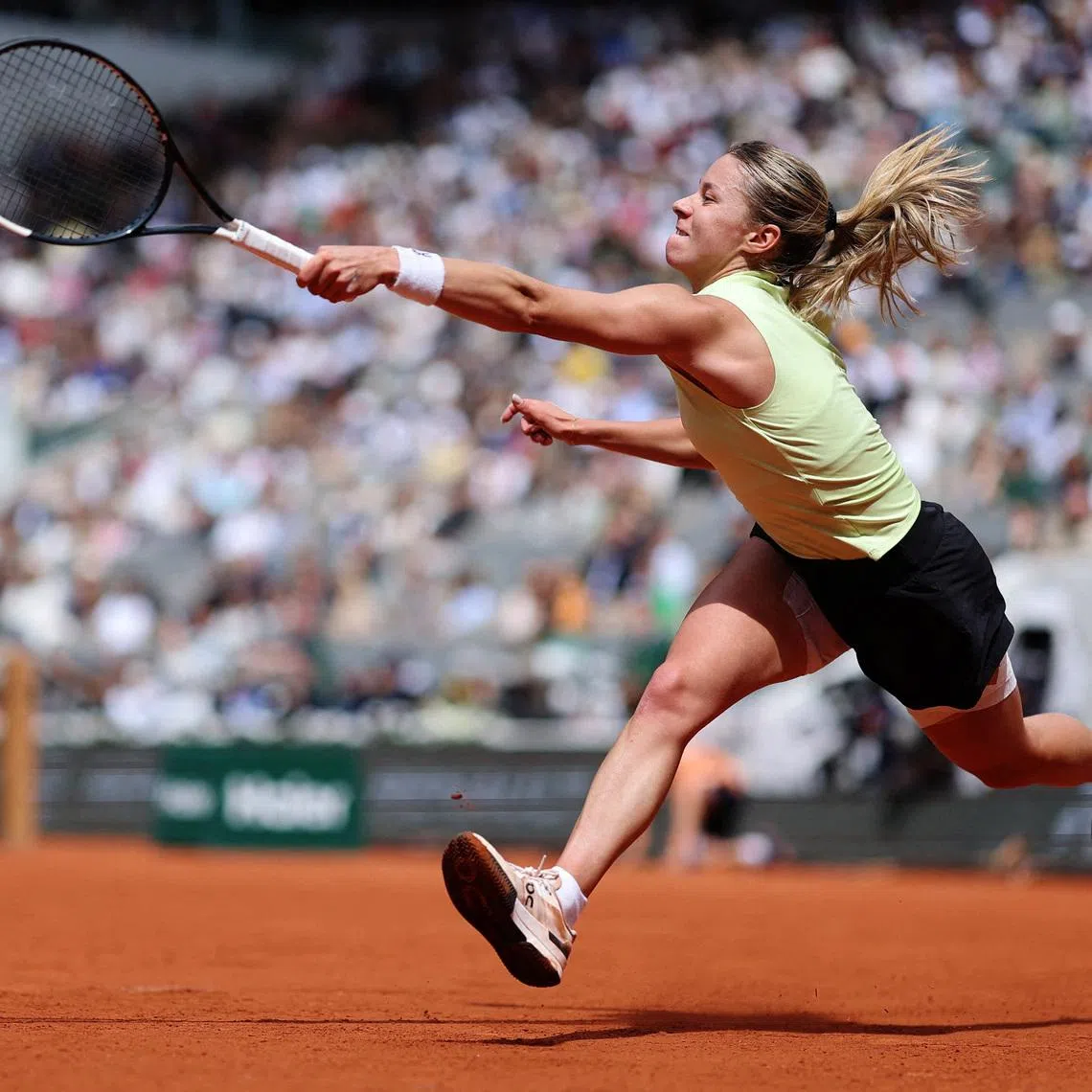 Tennis - French Open - Roland Garros, Paris, France - June 6, 2026 Poland's Maja Chwalinska in action during her final match against Russia's Mirra Andreeva REUTERS/Stephanie Lecocq