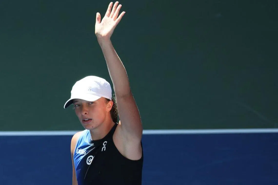 Tennis - U.S. Open - Flushing Meadows, New York, United States - September 1, 2023 Poland's Iga Swiatek celebrates winning her third round match against Slovenia's Kaja Juvan REUTERS/Brendan Mcdermid/File photo