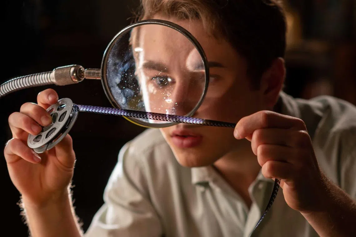 jomovie09 - The Fabelmans is film-maker Steven Spielberg's memoir about growing up wanting to make films from a young age.. It stars Gabriel LaBelle, Michelle Williams. Paul Dano, Seth Rogen and Judd Hirsch



Source: UIP