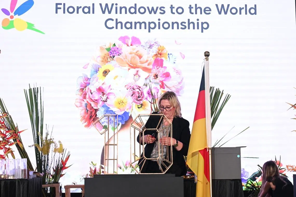 German florist Anja Ersing, an expert in high-end floral design and education, clinched first place in the Floral Windows to the World Championship, held in Singapore.