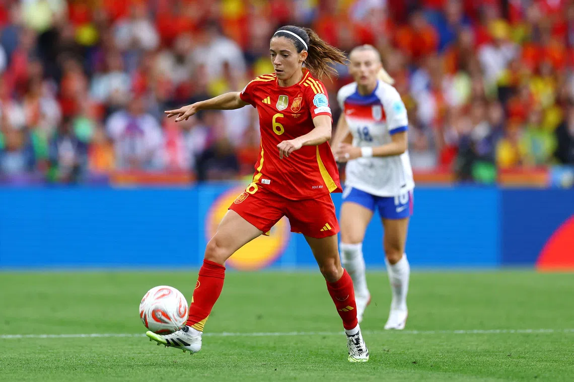 Soccer Football - UEFA Women's Euro 2025 - Final - England v Spain - St. Jakob-Park, Basel, Switzerland - July 27, 2025 Spain's Aitana Bonmati in action REUTERS/Piroschka Van De Wouw