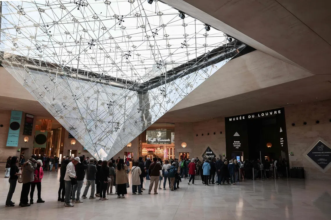 The unions said that parts of the Louvre were being regularly closed because of “insufficient staff numbers, as well as technical failures and the building’s ageing condition”. 