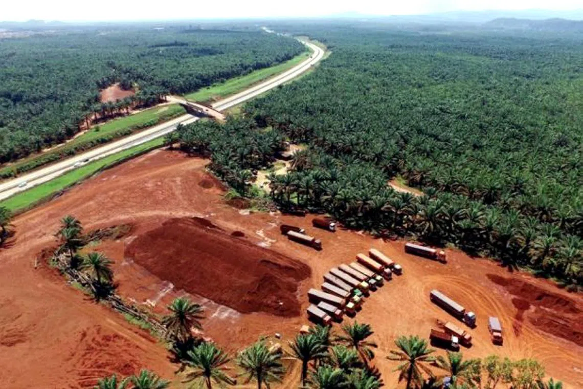 Malaysia had imposed a cap on bauxite exports at 600,000 tonnes monthly since 2019, with most of its exports in recent years going to China.