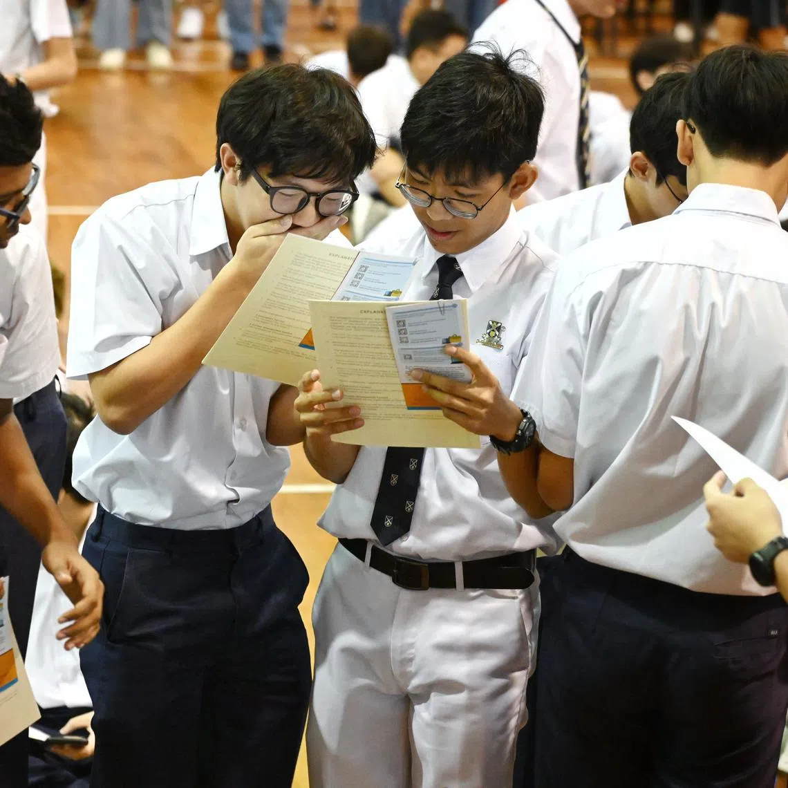 With this change, students will need to get 16 points or fewer for their L1R4 score, which stands for one language and four relevant subjects, to qualify for JC. 