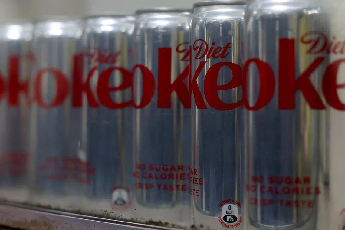 While most soft drinks are sold in India both in plastic bottles and cans, Diet Coke is only sold in cans.