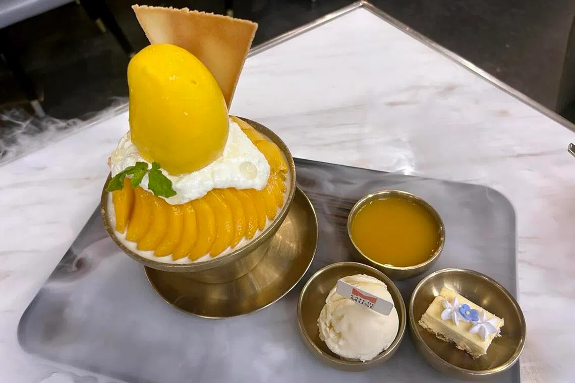 Cafe de Muse in Orchard Road is open 24/7.
