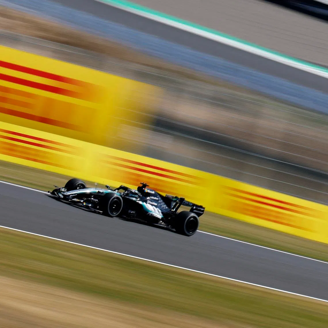 Formula One F1 - Japanese Grand Prix - Suzuka Circuit, Suzuka, Japan - March 27, 2026 Mercedes' George Russell in action during the first practice session REUTERS/Kim Kyung-Hoon