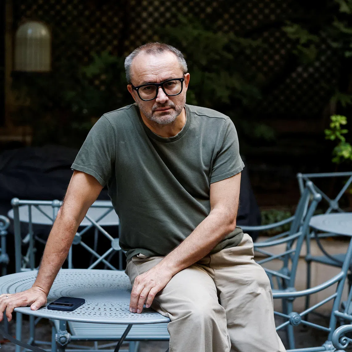 Exiled Russian filmmaker Andrey Zvyagintsev poses in Paris, France, September 29, 2026. REUTERS/Benoit Tessier