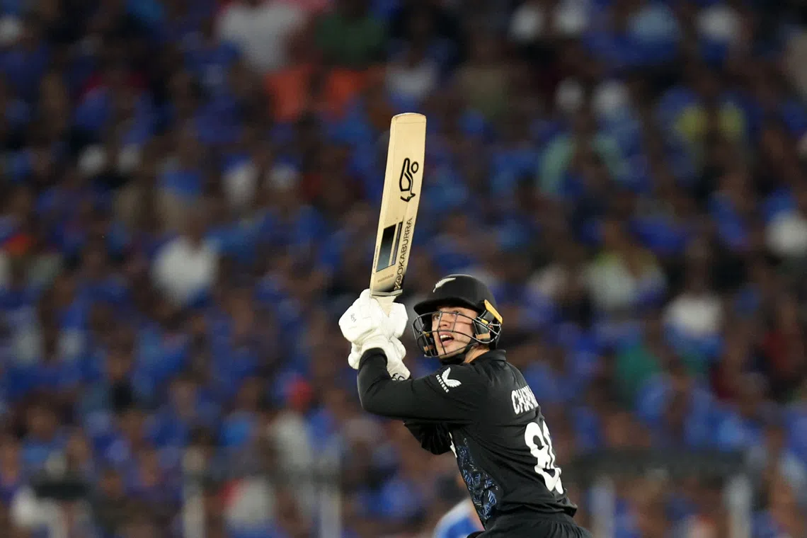 New Zealand's Chapman switches to casual contract to play in BBL
