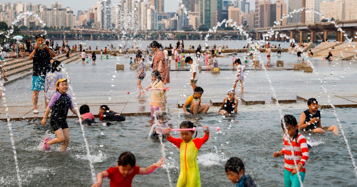 Births rebound in South Korea, but parents still wait for daycare spots