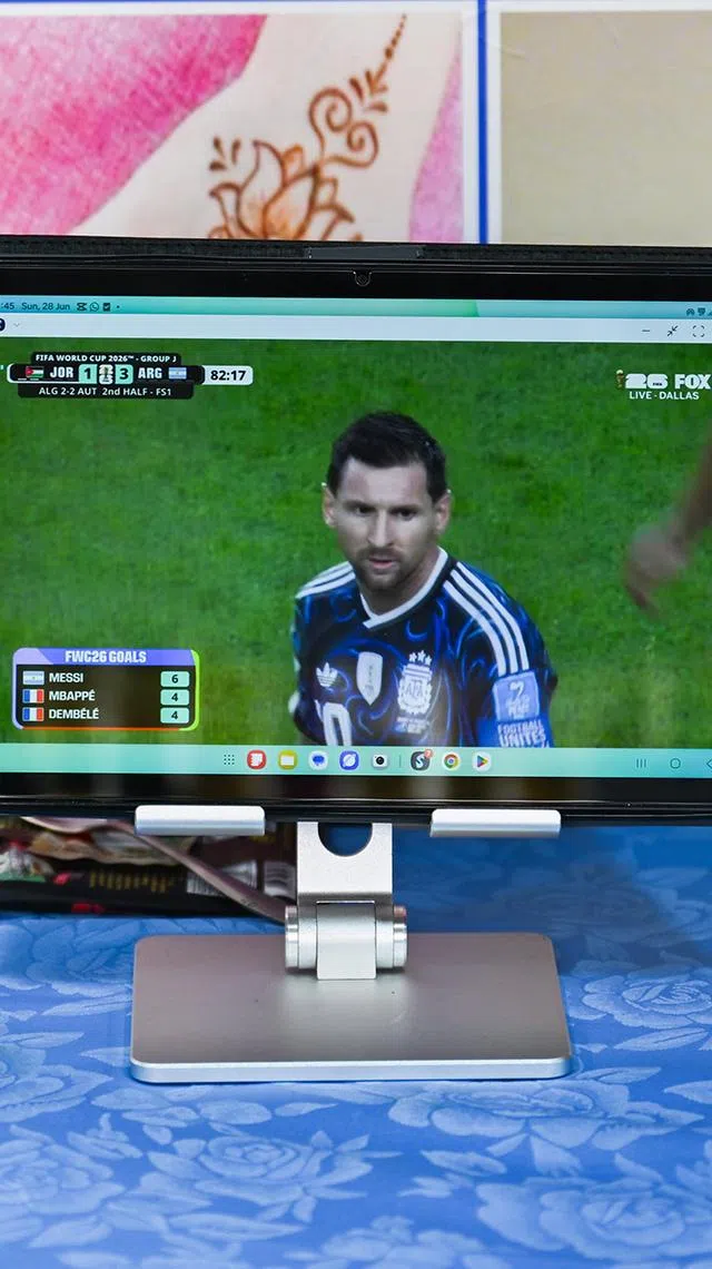 pixscreens. Captions to come.