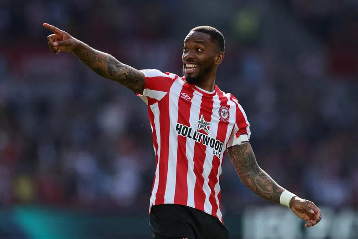 FILE PHOTO: Soccer Football - Premier League - Brentford v Nottingham Forest - Brentford Community Stadium, London, Britain - April 29, 2023 Brentford's Ivan Toney celebrates after the match REUTERS/David Klein/File Photo