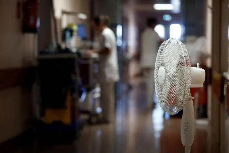 To mitigate the impact of the heatwave on its patients, a French hospital has placed electric fans along its corridors.