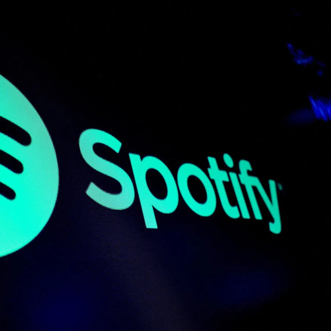 The reports are user-submitted and the number of those affected may differ from what is shown.