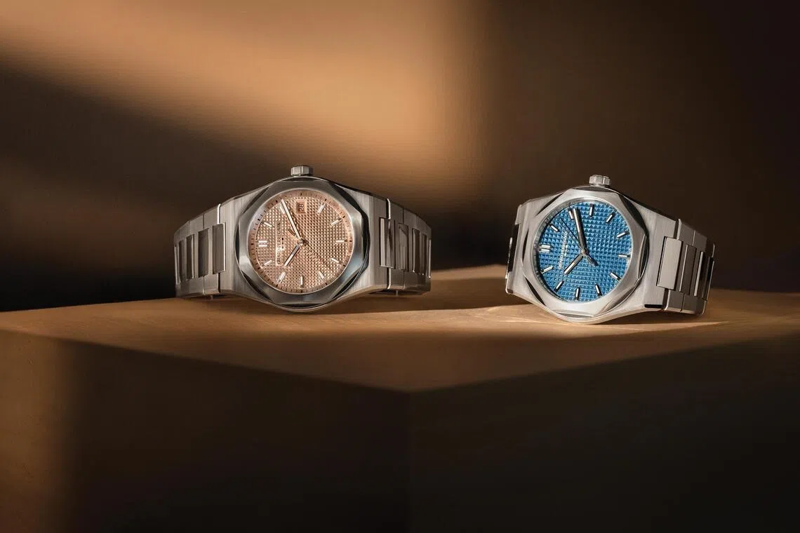 The Laureato Fifty collection is offered in 39mm and 36mm sizes, all powered by the in-house automatic GP01800 calibre.