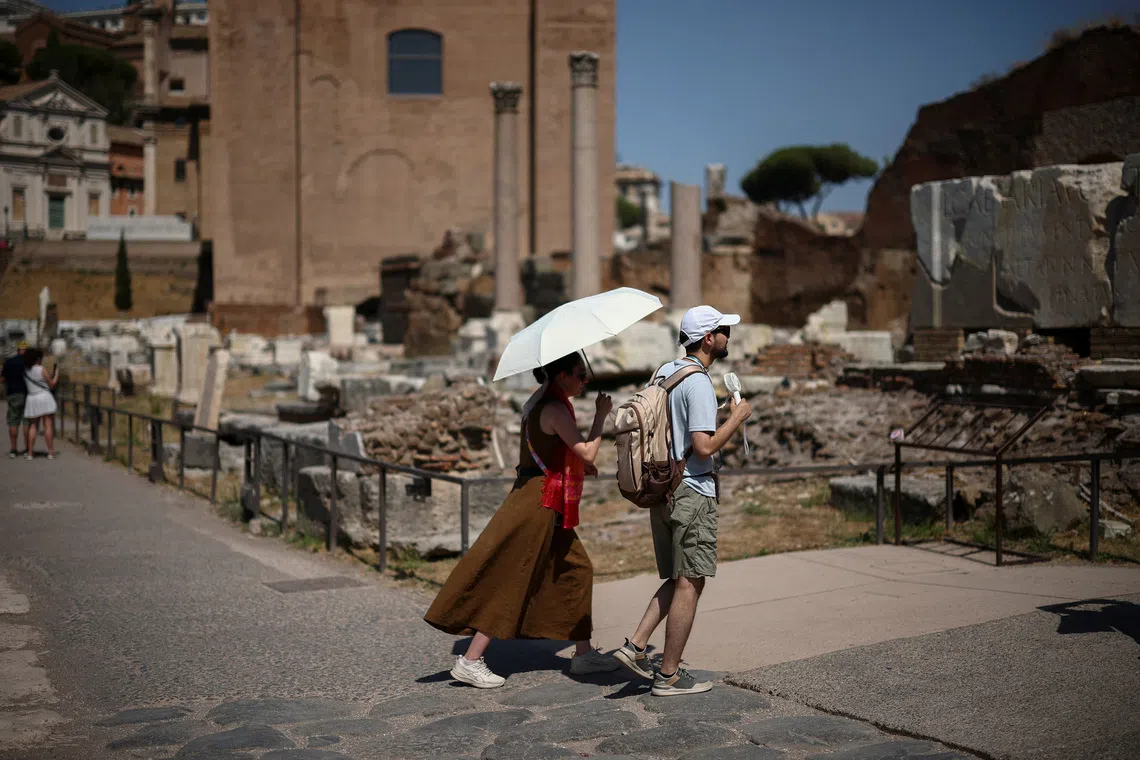 Extreme heat putting pregnant women, newborns at risk: UN climate chief