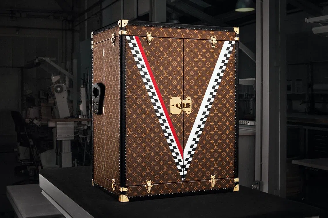Louis Vuitton invites the public to discover the Trophy Trunk up close.