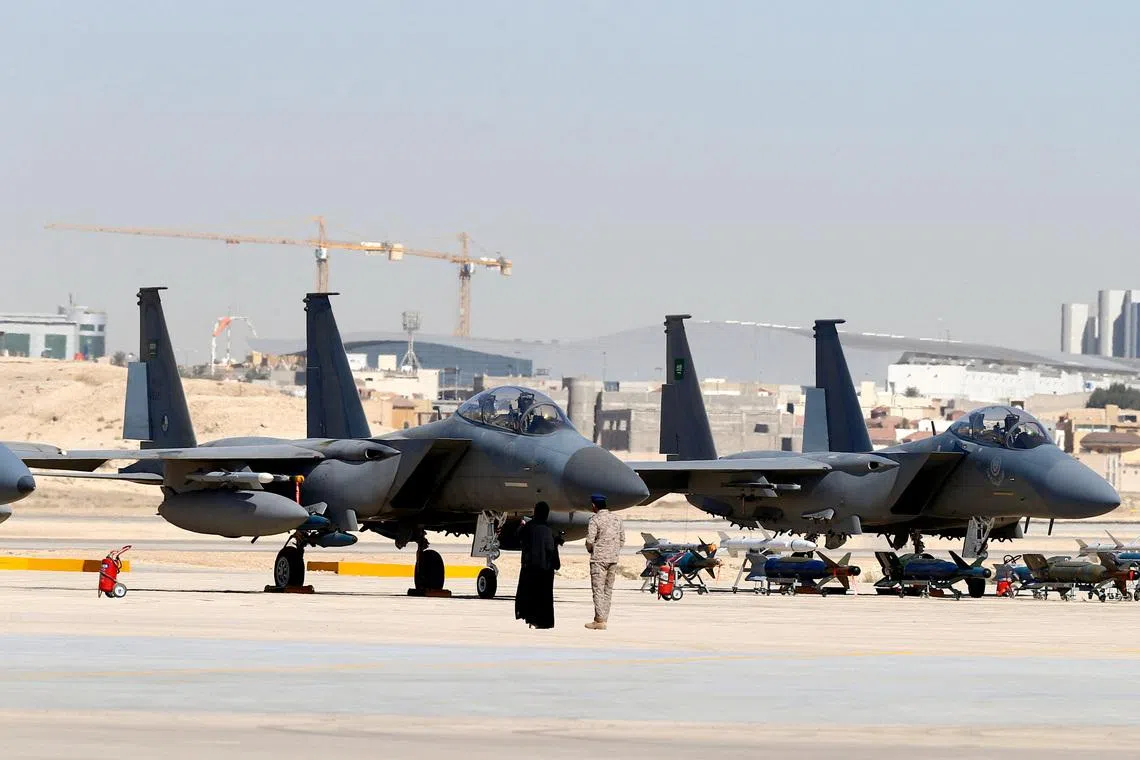 Exclusive-Saudi warplanes struck militias in Iraq during war, sources say