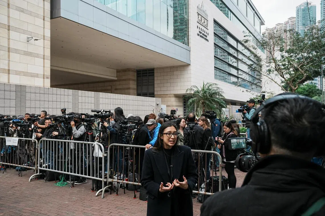 The group called on the government to protect journalists from being held liable for normal reporting under the law. 