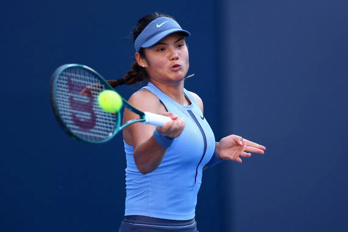 Tennis - China Open - The Beijing Olympic Green Tennis Center, Beijing, China - September 29, 2025 Britain's Emma Raducanu in action during her round of 32 match against Jessica Pegula of the U.S. REUTERS/Tingshu Wang