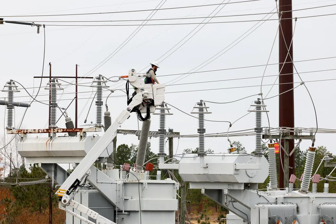 Duke Energy personnel working to restore power at a second crippled electrical substation after the Moore County Sheriff said that vandalism caused a mass blackout in North Carolina on Dec 4.