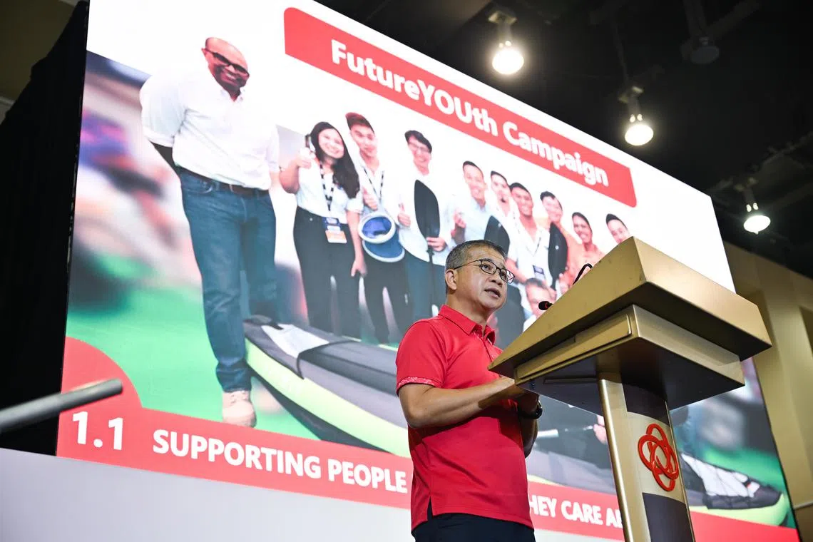 ST20240929-202471600986-Lim Yaohui-Goh Yan Han-yhpeople29/
Opening address by PA Deputy Chairman, Minister of Culture, Community and Youth Edwin Tong during at PA Community Seminar 2024 at Our Tampines Hub on Sept 29, 2024.
PA Deputy Chairman, Minister for Culture, Community and Youth and Second Minister for Law Edwin Tong, will deliver a keynote at the Seminar and speak about the direction and priorities for PA in the next bound under its Community 2030 plan. Minister Tong will outline PA’s plans on expanding community participation and the role of PA’s grassroots organisations, volunteers and partners in shaping a caring and united Singapore. PA’s refreshed Mission Statement will be launched at the Seminar by PA Chairman, Prime Minister and Minister for Finance Lawrence Wong, together with Minister Tong.
(ST PHOTO: LIM YAOHUI)