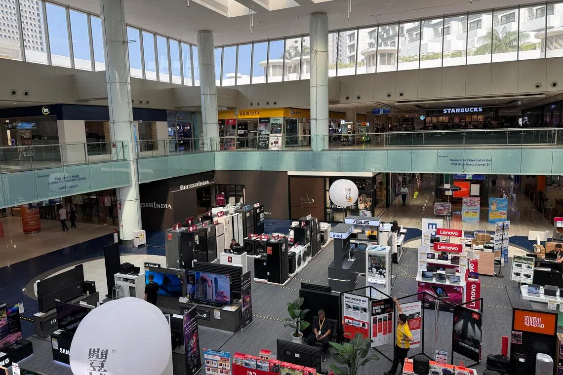 Marina Square mall will be redeveloped into a mixed-use destination featuring luxury residences, serviced apartments, offices and a 304-key hotel.