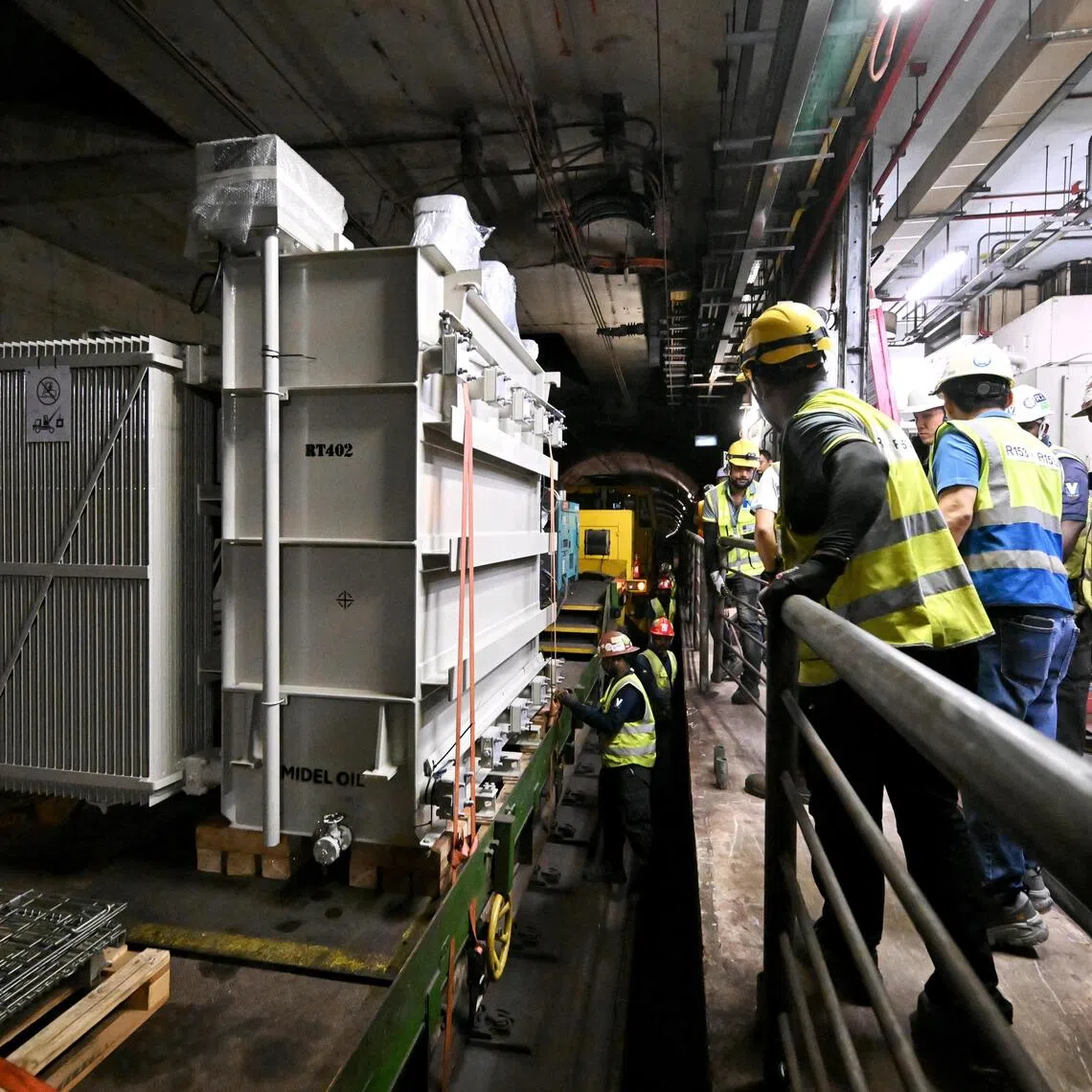 A new rectifier transformer arriving at Potong Pasir Station on Oct 26.