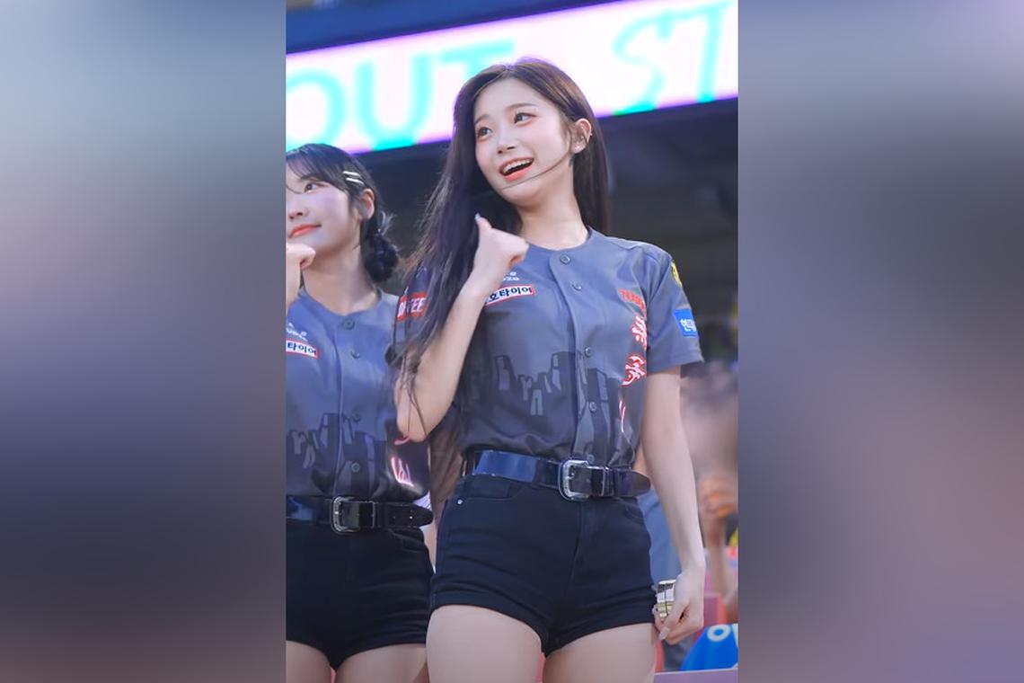 It all began in June when a 19-second clip from a fan featuring Tigers cheerleader Lee Ju-eun showed up on YouTube.