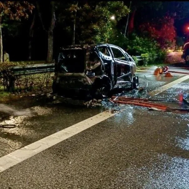 0218 [Electric Vehicle Fire along BKE]
On 17 February 2025 at about 9:20pm, SCDF was alerted to a car fire along BKE towards Woodlands near Dairy Farm Road exit.