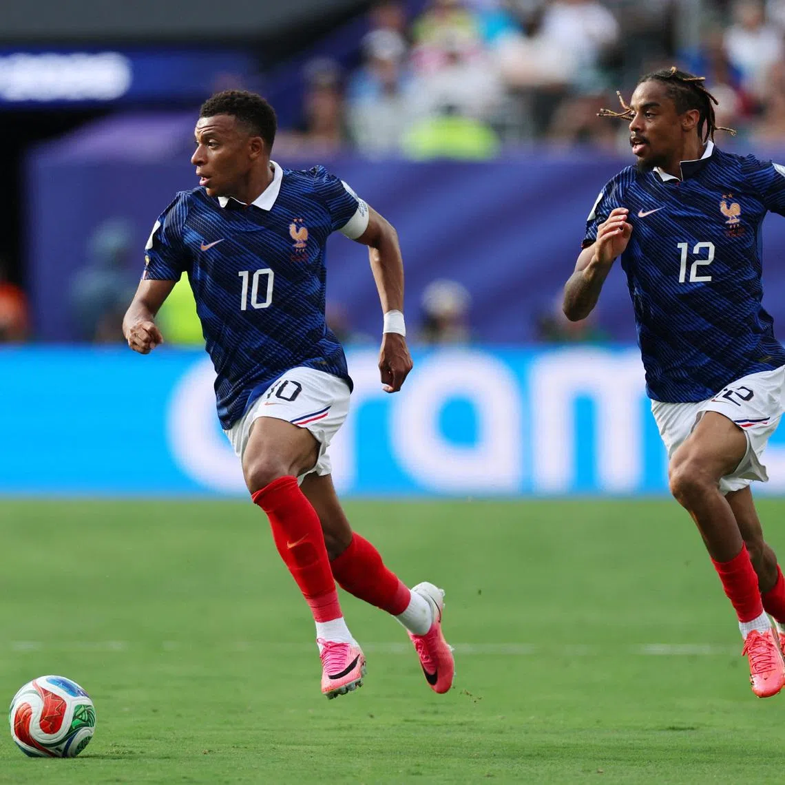 Soccer Football - FIFA World Cup 2026 - Round of 32 - France v Sweden - New York New Jersey Stadium, East Rutherford, New Jersey, U.S. - June 30, 2026 France's Kylian Mbappe and Bradley Barcola in action IMAGN IMAGES via Reuters/Vincent Carchietta