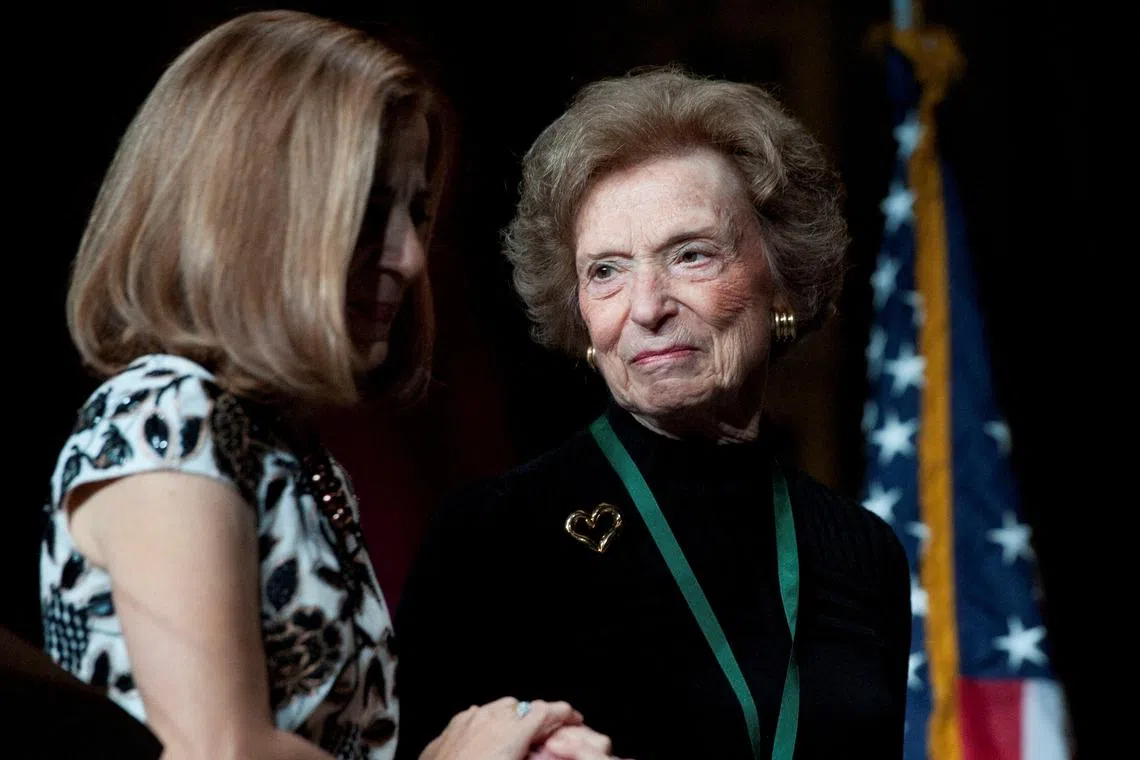 Gap co-founder Doris Fisher (right) died “peacefully, surrounded by her family,” the company said on May 4, without giving a cause or date of death.