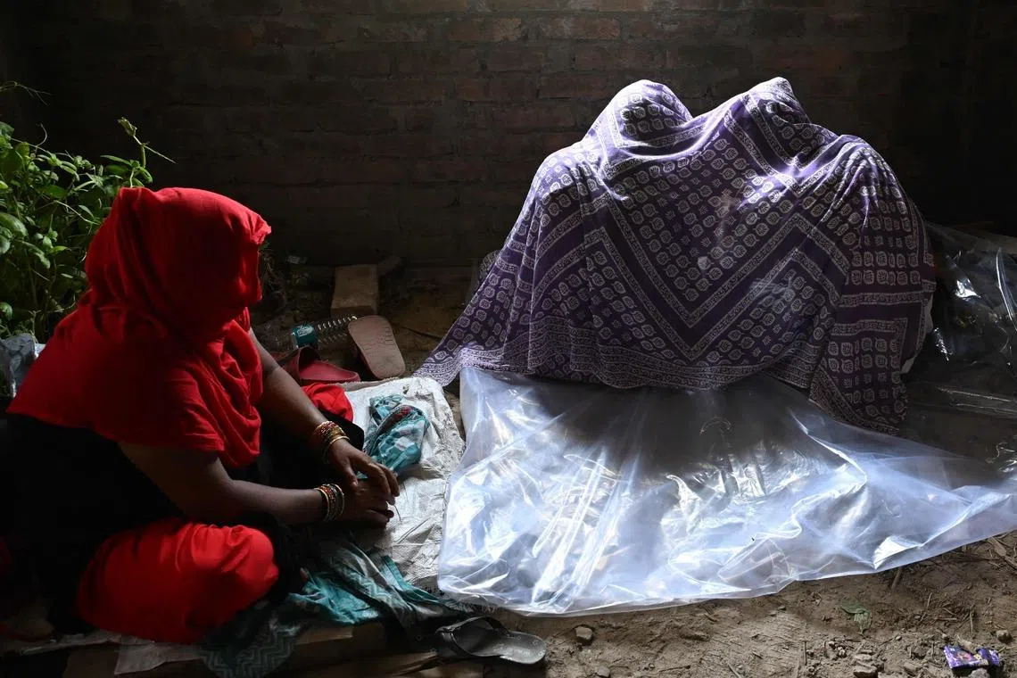 Bangladeshi migrants who had allegedly illegally crossed border, arriving for verification near the Indian Border Security Force (BSF) camp at Hakimpur on the outskirts of Kolkata, on May 28, 2026. 