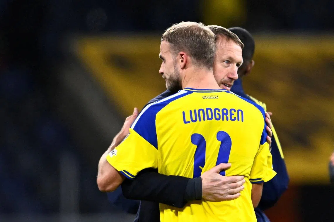 Soccer Football - FIFA World Cup - UEFA Qualifiers - Group B - Sweden v Slovenia - Strawberry Arena, Stockholm, Sweden - November 18, 2025 Sweden coach Graham Potter and Gustav Lundgren  Pontus Lundahl/TT News Agency via REUTERS