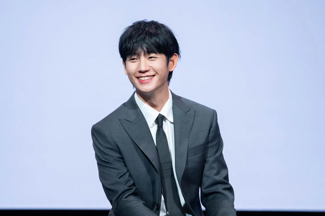 South Korean Actor Jung Hae-In addressing the media during a press conference held prior to his fan meeting at Suntec Singapore Convention and Exhibition Centre on Oct 29.