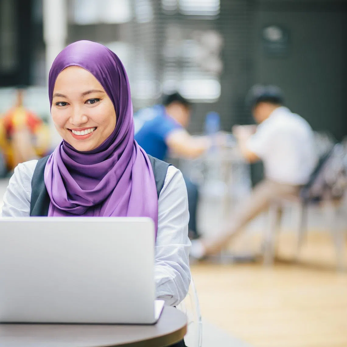 IAL's CPD courses provide accessible learning opportunities for working professionals looking to build new skills alongside their daily commitments.