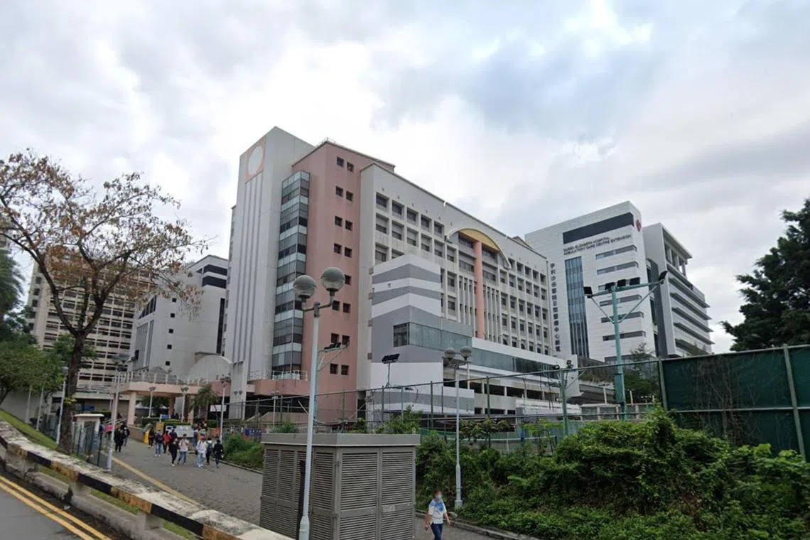 The woman, who was reportedly suffering from “mental confusion”, was being treated at a special observation ward of Queen Elizabeth Hospital for an injury on her left hand.