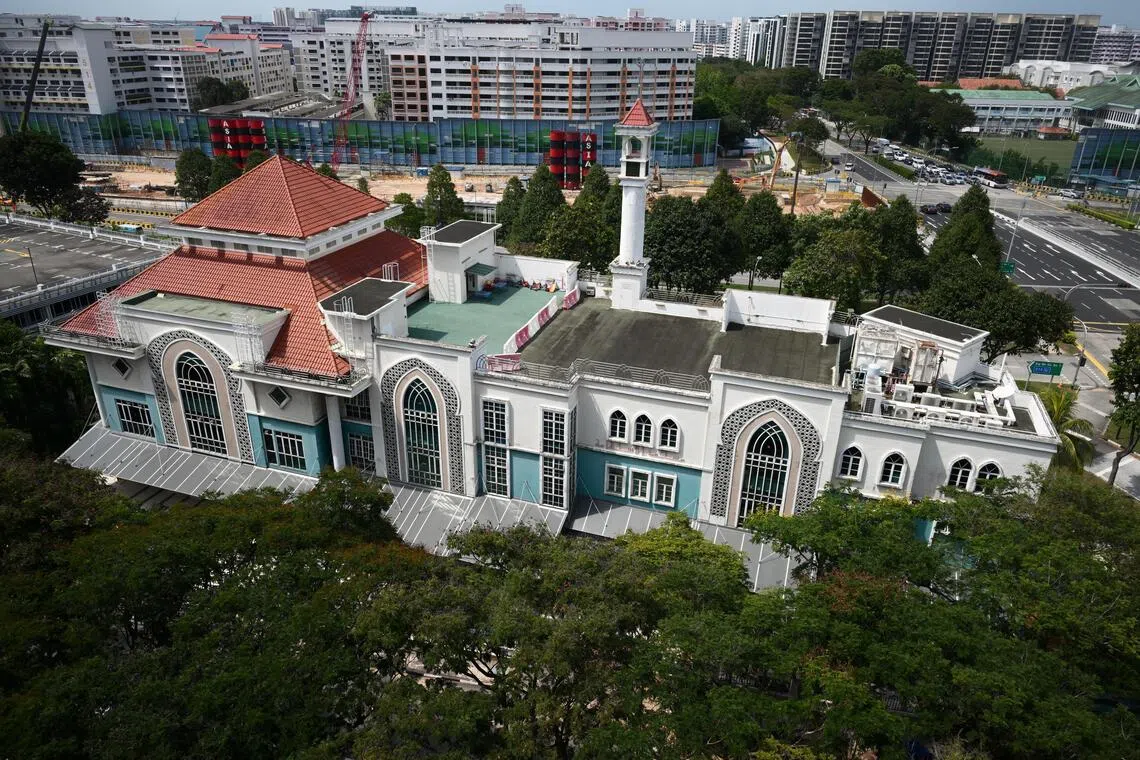 ST20250925_202588100934 Kua Chee Siong/ ajmosque25/

Generic pix of the Al-Istiqamah mosque, located at Serangoon North Avenue 2, on Sep 25, 2025.