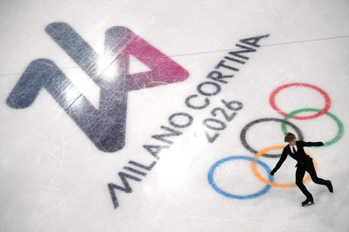 Milano Cortina 2026 Olympics - Figure Skating - Team Event - Men Single Skating - Short Program - Milano Ice Skating Arena, Milan, Italy - February 07, 2026. Stephen Gogolev of Canada performs during the the men's short program REUTERS/Fabrizio Bensch