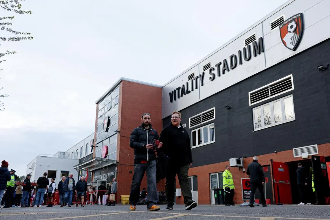 Soccer Football - Premier League - AFC Bournemouth v Fulham - Vitality Stadium, Bournemouth, Britain - April 14, 2025 General view of fans outside the stadium before the match Action Images via Reuters/John Sibley/File Photo