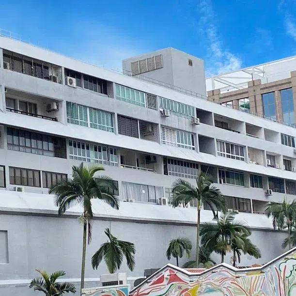 Only the leasehold portion of The Centrepoint in Orchard Road is being offered in this maiden push for a collective sale.