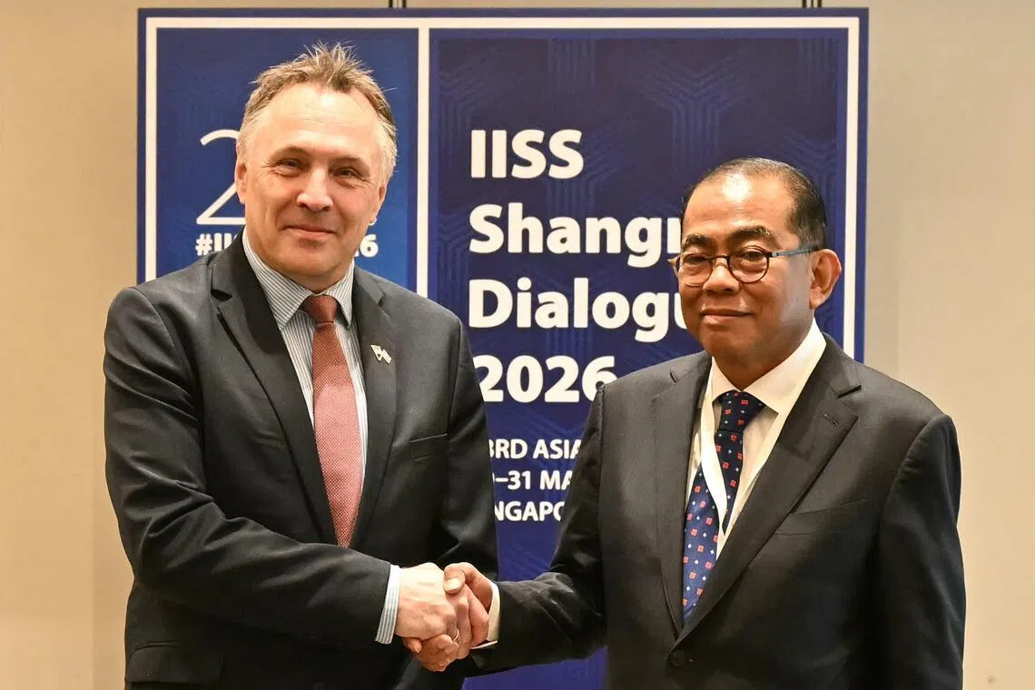 Malaysia's Defence Minister Mohamed Khaled Nordin (right) recently met Norway’s Defence Minister Tore Sandvik (left) and conveyed Malaysia’s position that the Norwegian government’s refusal to approve an export licence was the root cause of the issue. 