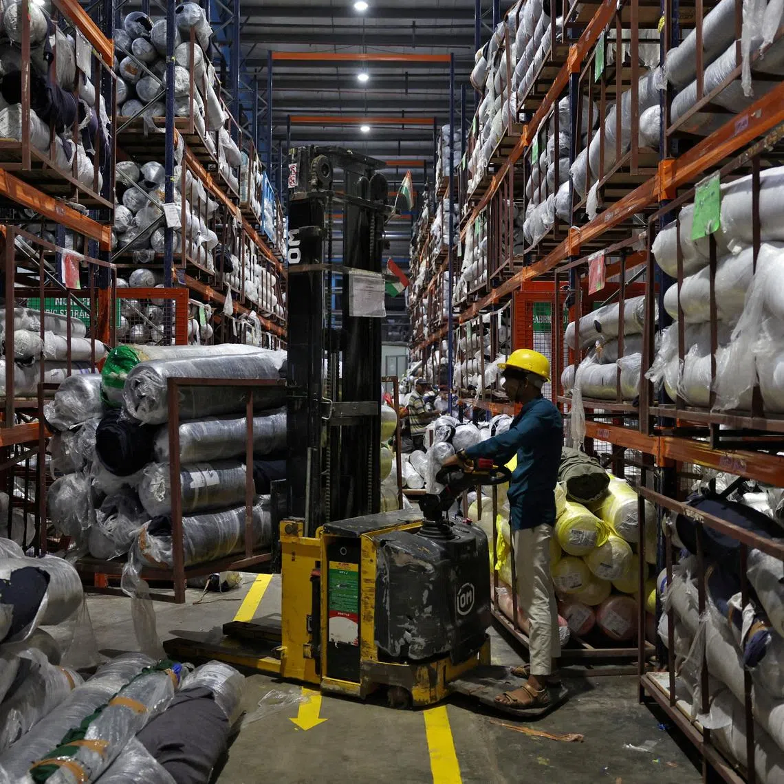 India should leverage its low manufacturing wages to attract capital from Asia’s largest economy in an effort to create jobs and boost exports.