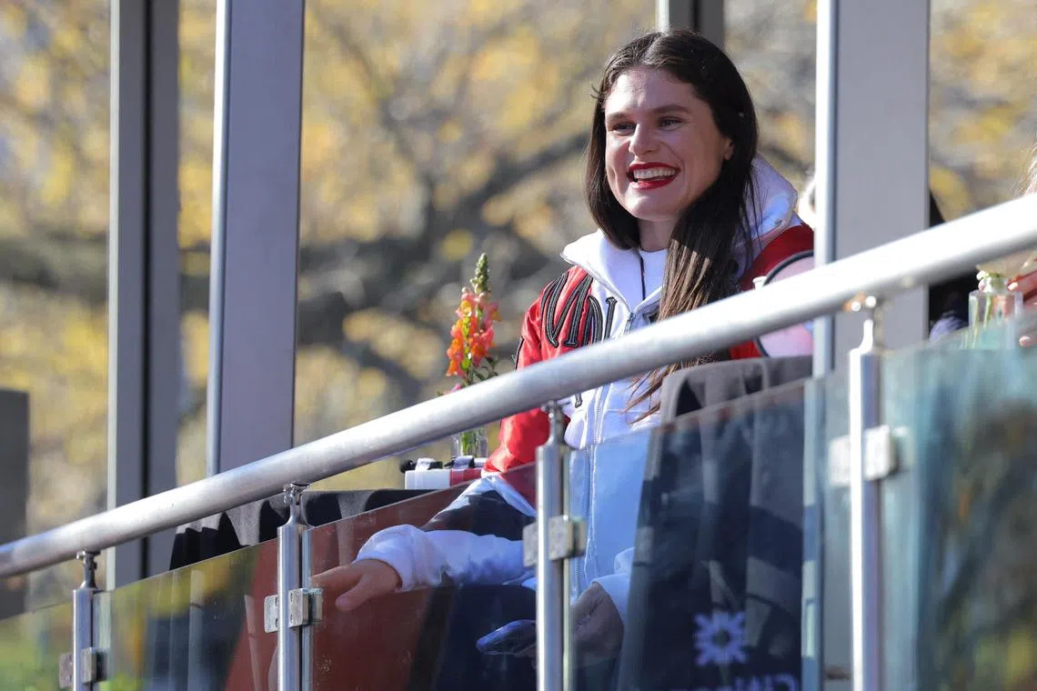American rugby player Ilona Maher watching the New York City Marathon on Nov 3. 