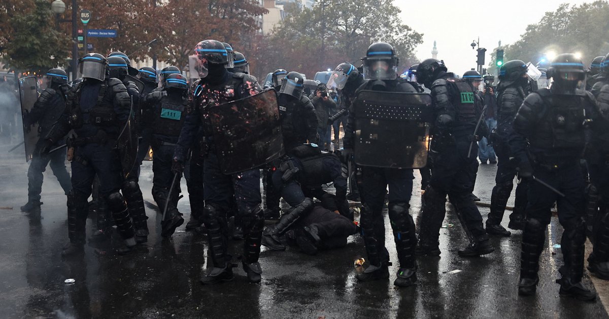 France braces itself for fresh unrest, government vows tough response