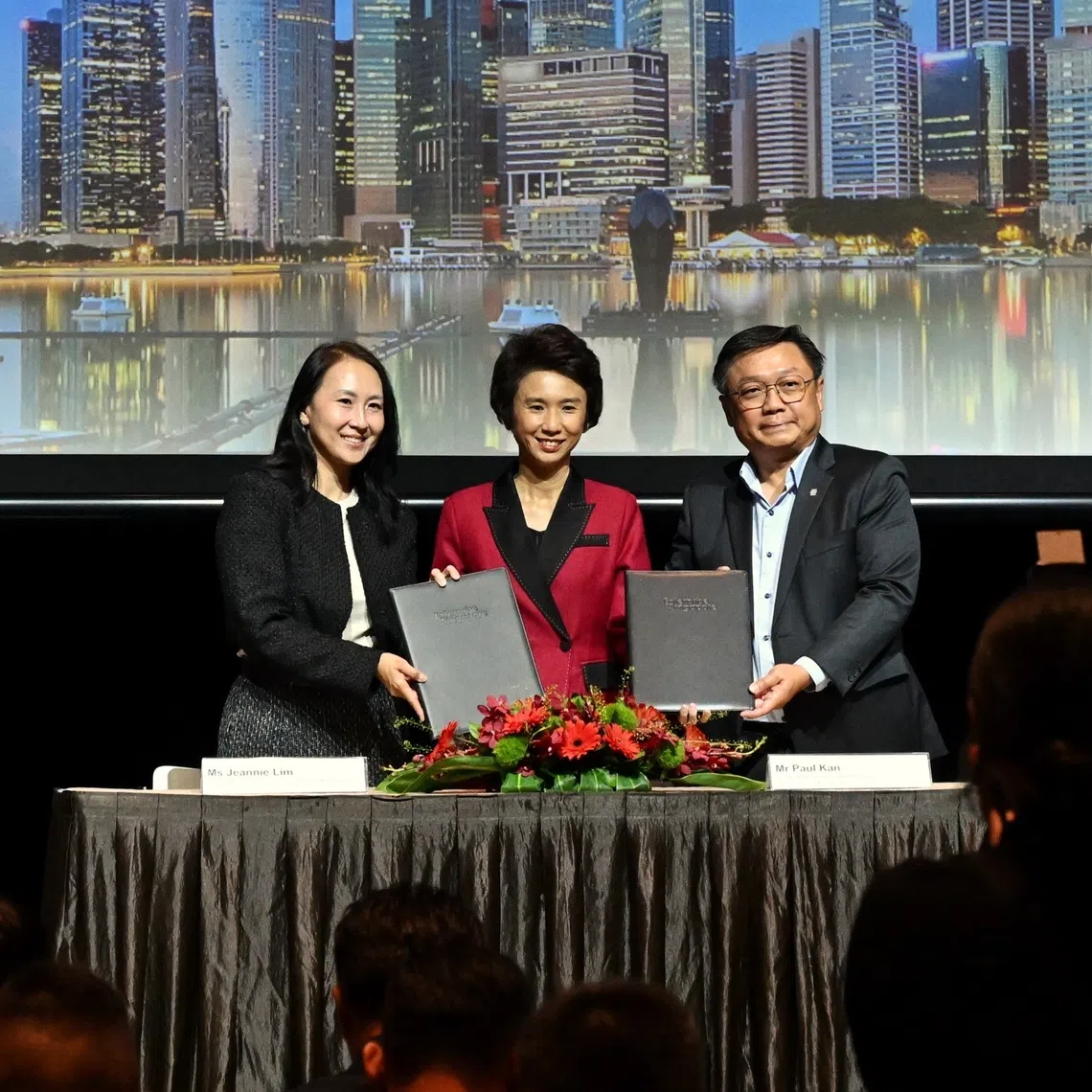 Senior Minister of State for Trade and Industry Low Yen Ling (centre) with Jeannie Lim (left), an assistant managing director at EnterpriseSG, and Head of UOB Singapore Paul Kan at the Food Services Forum on Oct 13.