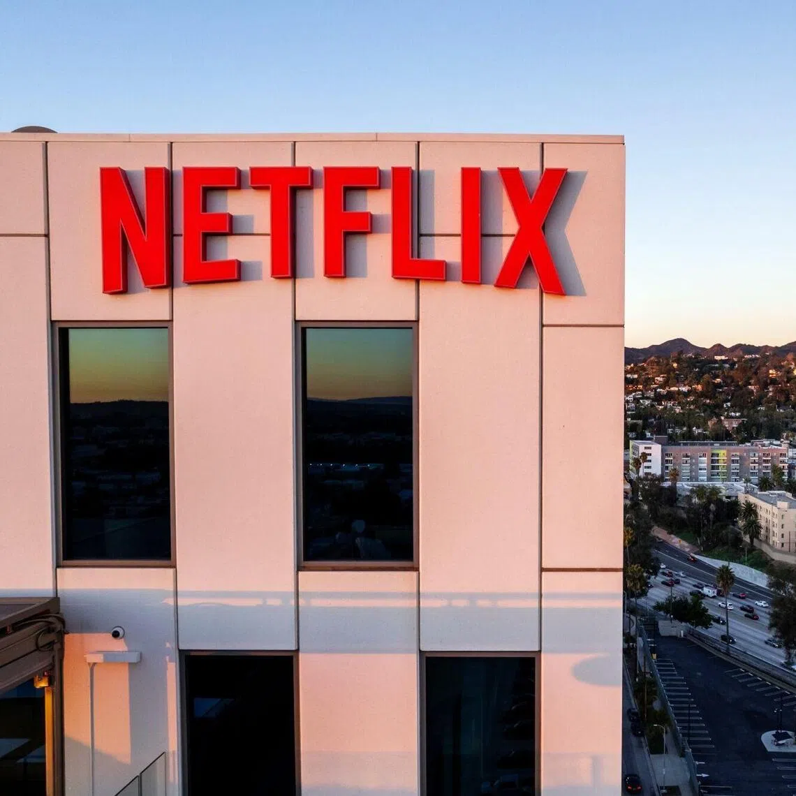 The Netflix CEOs said they were committed to releasing Warner Bros movies in theatres.
